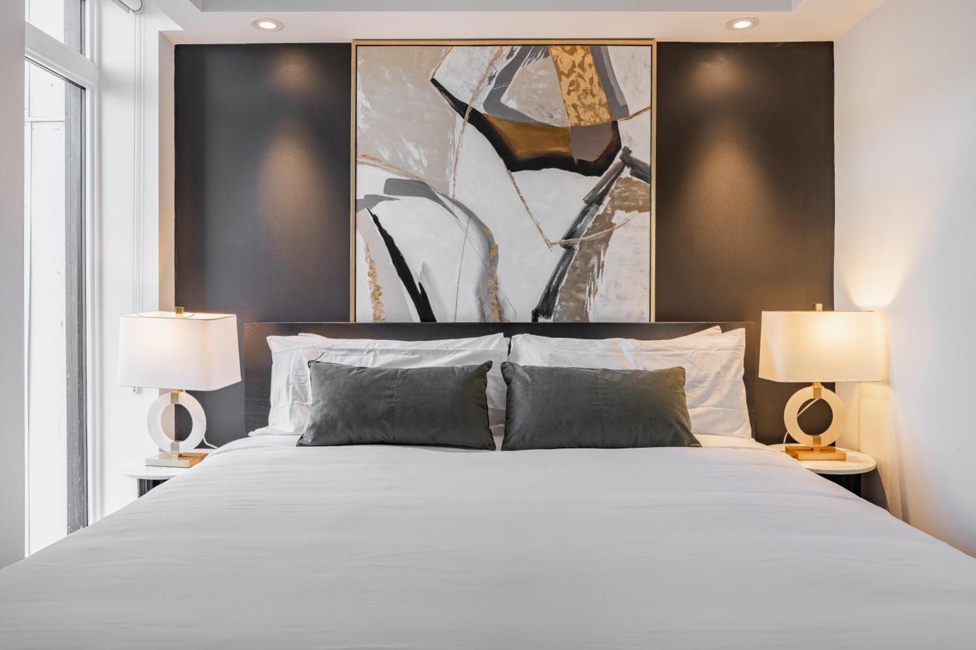 Westview Luxury Suites Оттава Екстер'єр фото