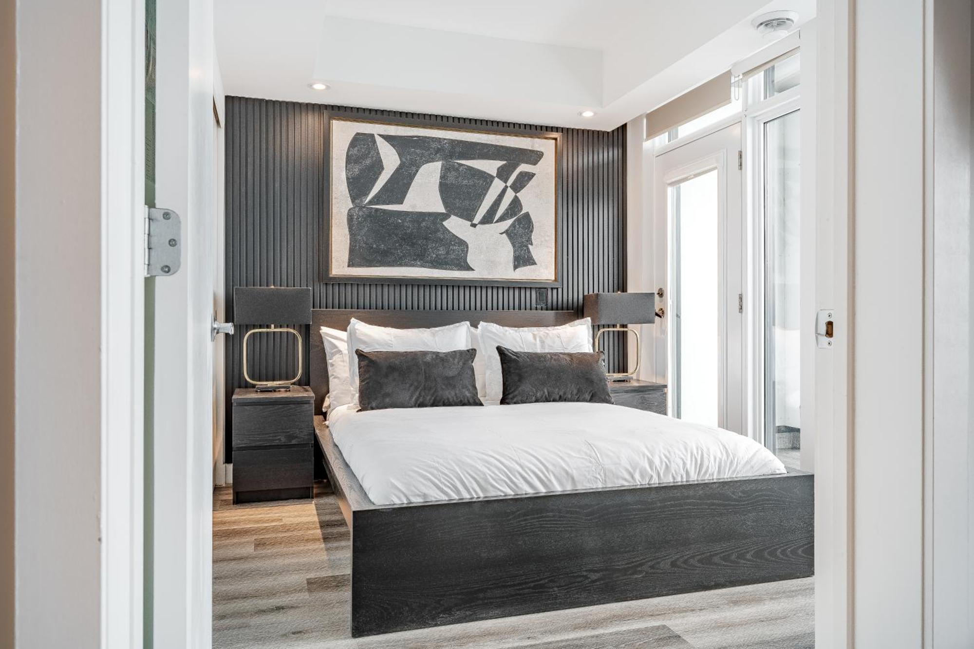 Westview Luxury Suites Оттава Екстер'єр фото