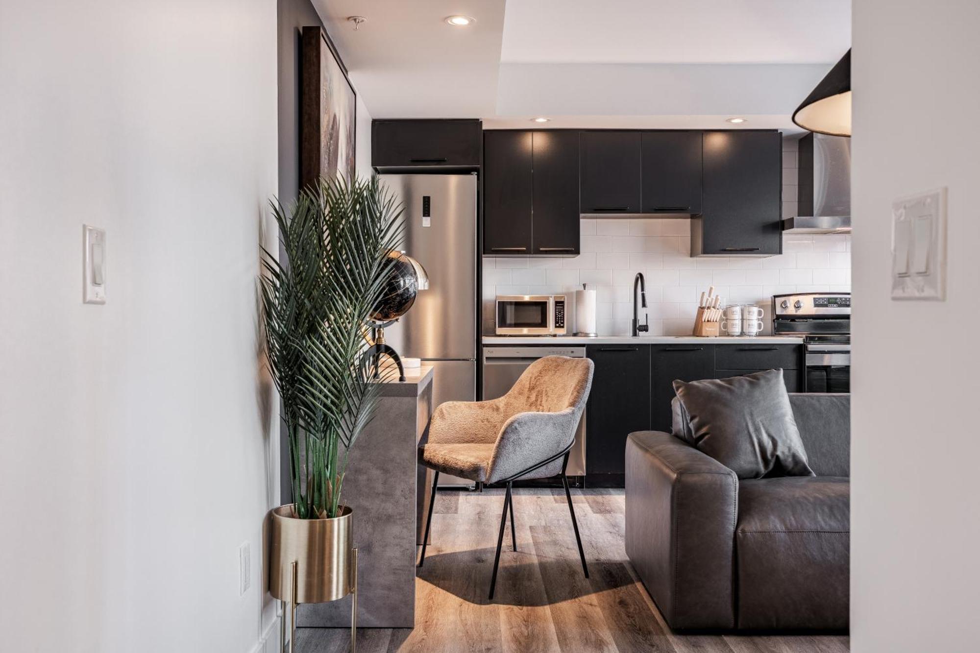 Westview Luxury Suites Оттава Екстер'єр фото