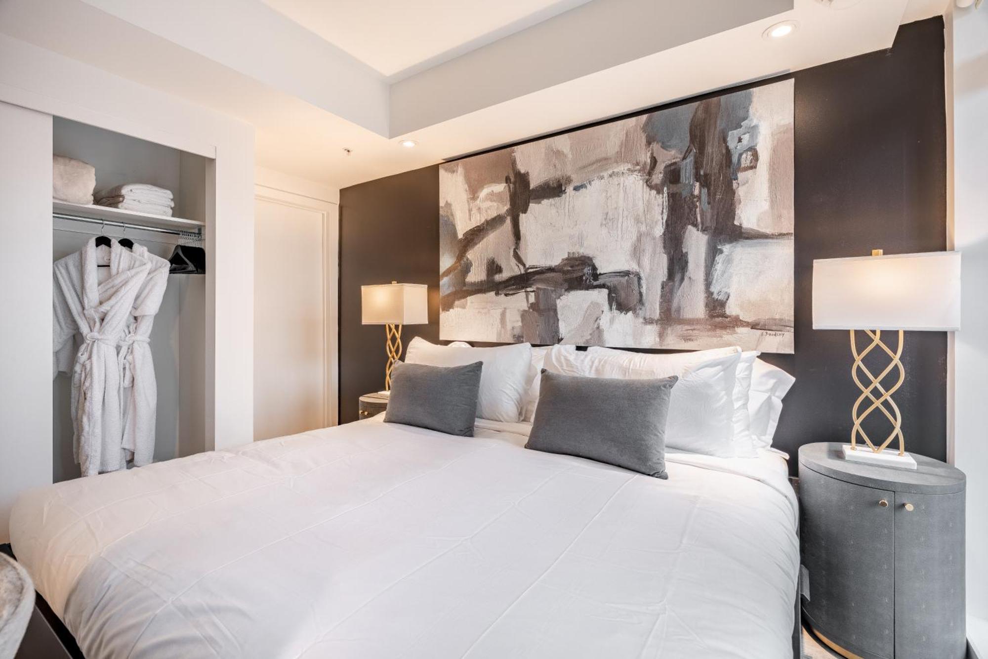 Westview Luxury Suites Оттава Екстер'єр фото