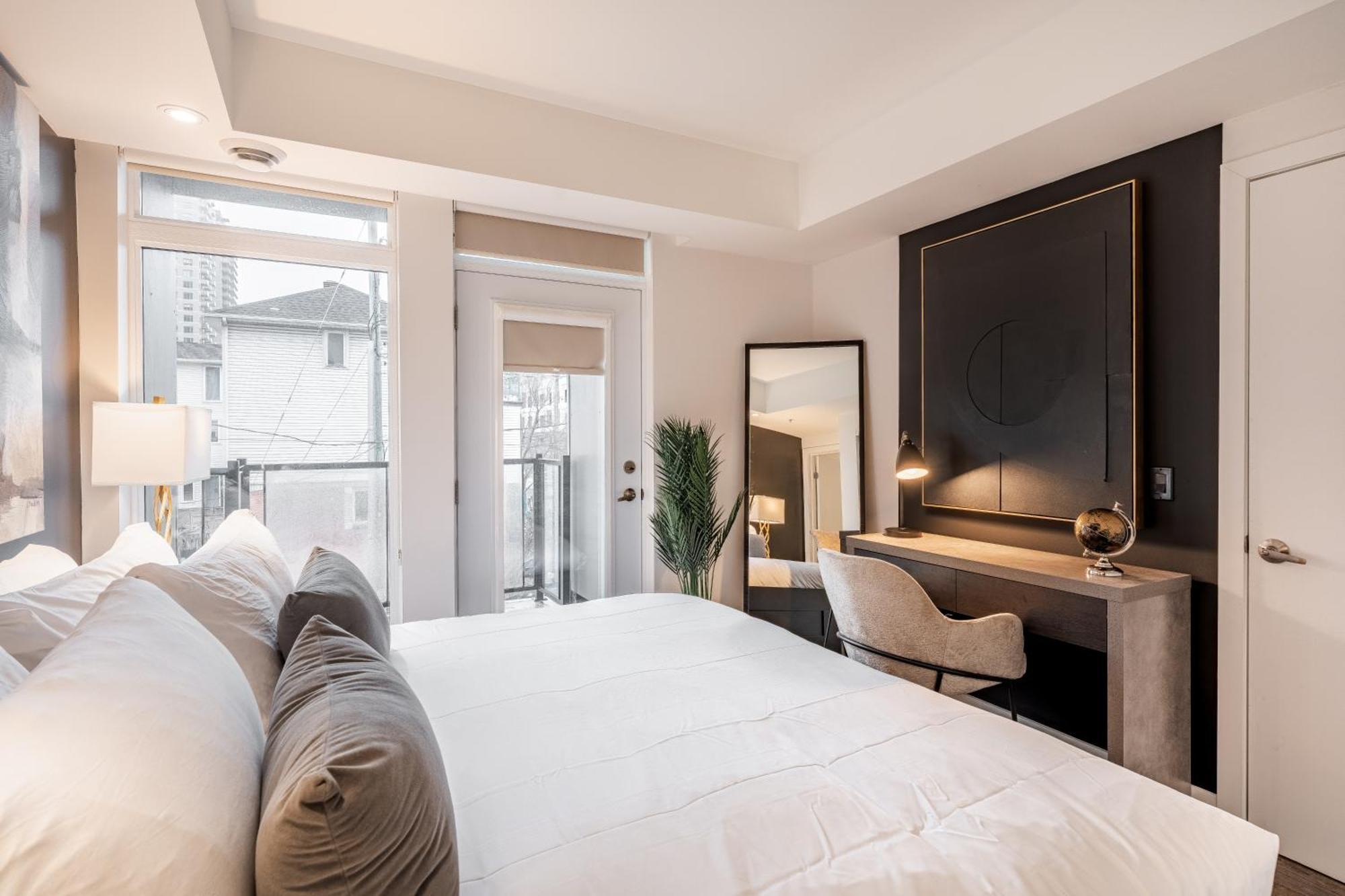 Westview Luxury Suites Оттава Екстер'єр фото